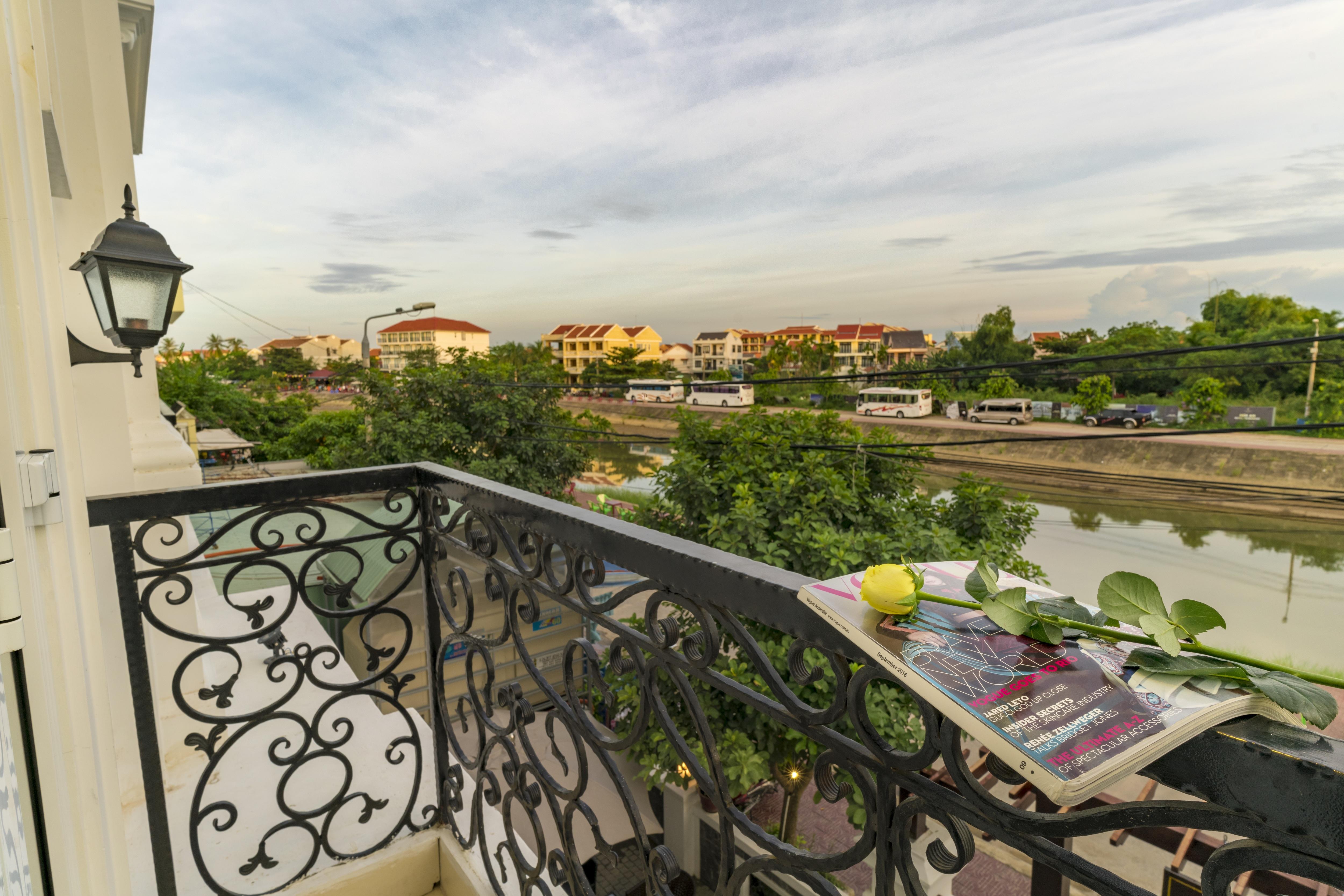 Hoi An Canal House מראה חיצוני תמונה