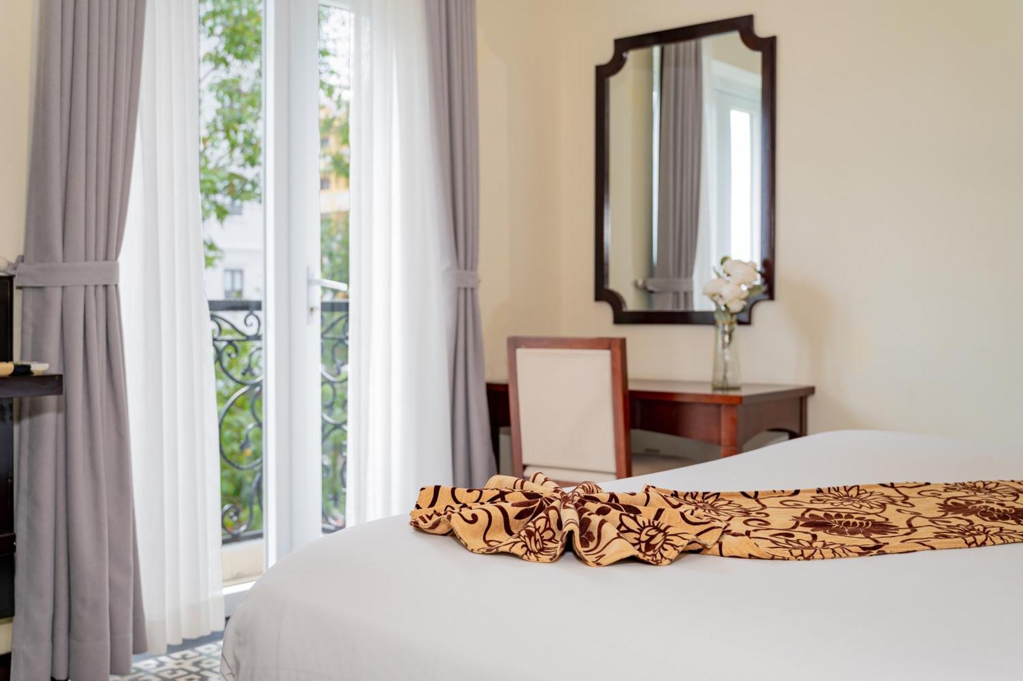Hoi An Canal House מראה חיצוני תמונה