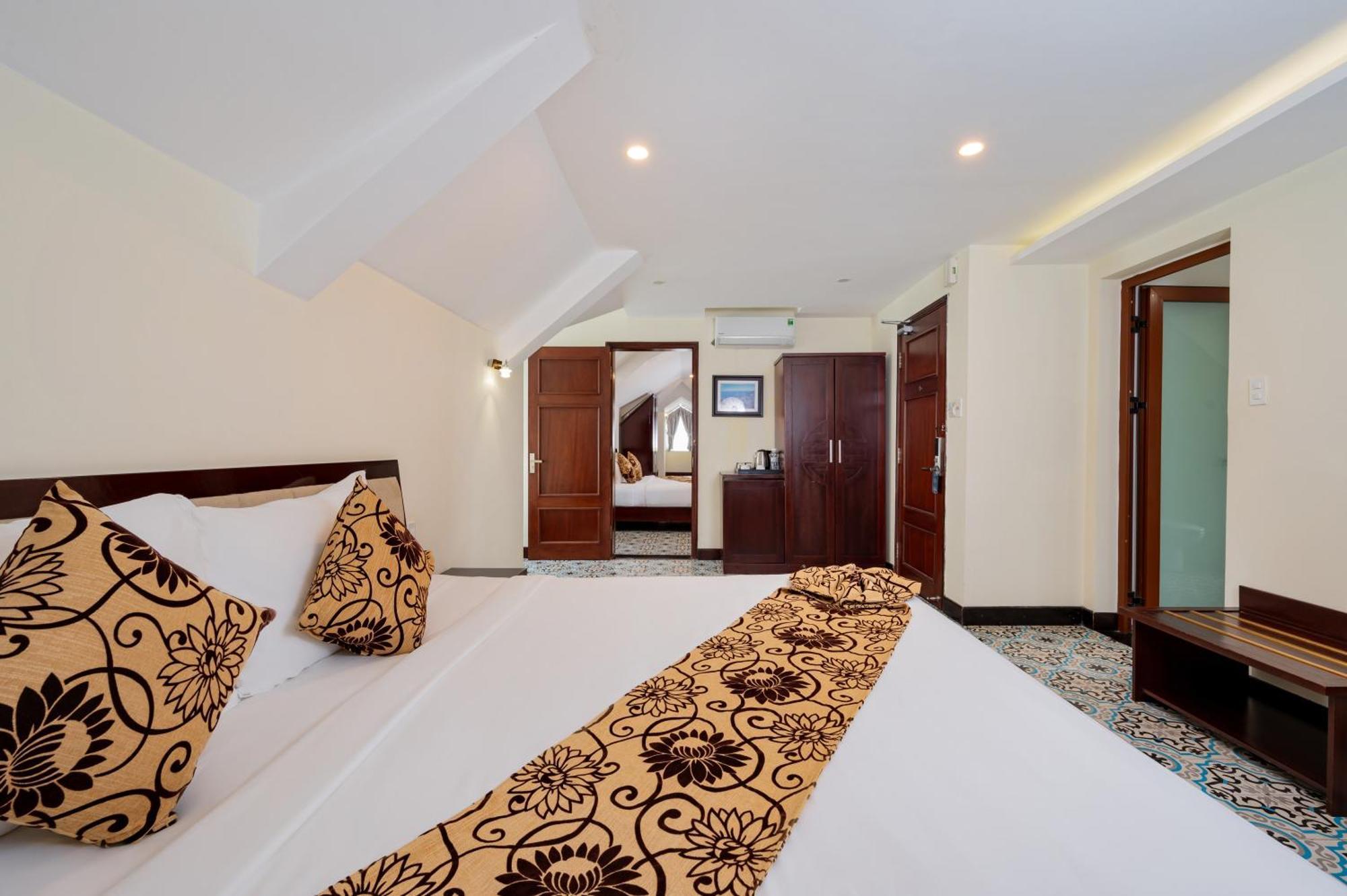 Hoi An Canal House מראה חיצוני תמונה